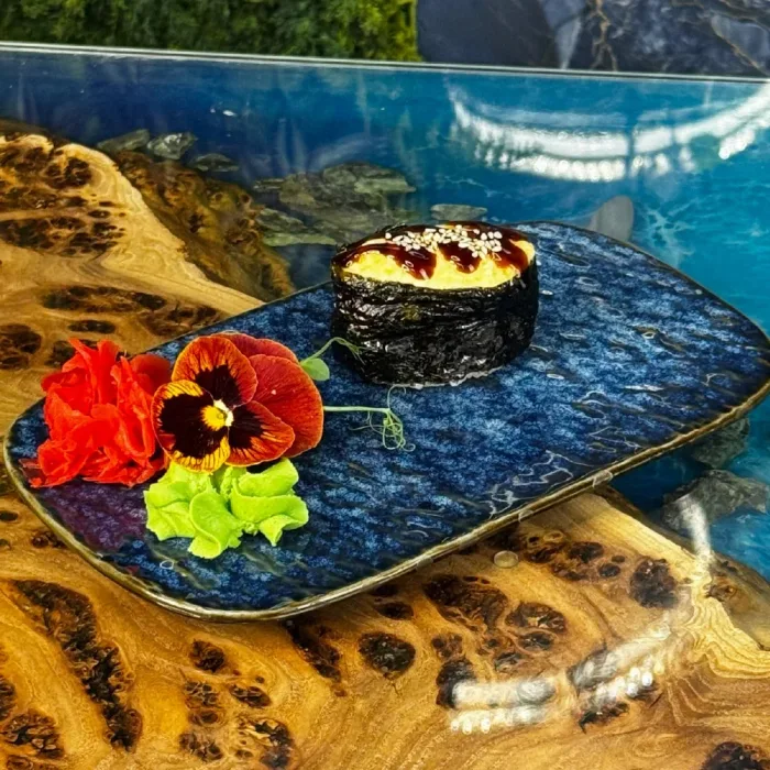 Гункан запеченный с креветкой